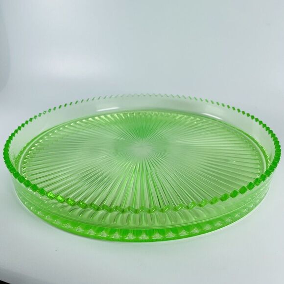 Uranium Green Depression Glass Serving Dresser Tray Platter Vanity GLOWS 11.5 in - Picture 4 of 11